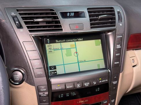 Used 2009 Lexus LS 460 AWD w/ Comfort Seating Pkg image 42