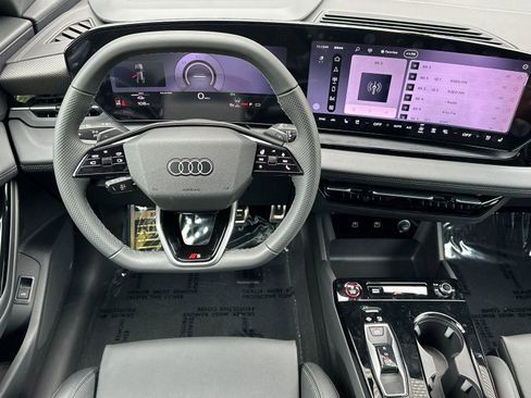 New 2027 Audi SQ6 e-tron Premium Plus AWD/4WD image 13