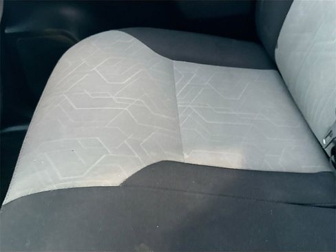 Used 2021 Toyota Tacoma TRD Sport image 29