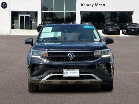 Used 2024 Volkswagen Taos S FWD image 9