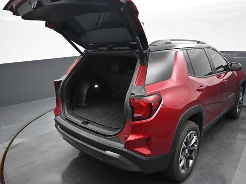 Used 2026 GMC Terrain Elevation w/ Elevation Premium Package FWD image 25