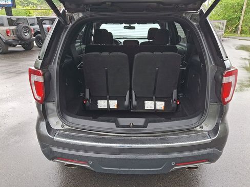 Used 2018 Ford Explorer XLT w/ Equipment Group 201A AWD/4WD image 29