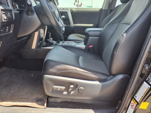 Used 2018 Toyota 4Runner SR5 Premium AWD/4WD image 20