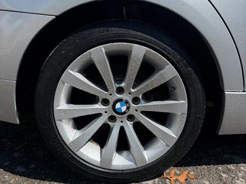 Used 2011 BMW 328i xDrive Sedan AWD/4WD image 29