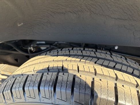 Used 2023 GMC Savana 2500 w/ Driver Convenience Package image 24