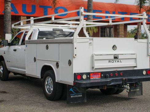 Used 2021 RAM 3500 Tradesman w/ Chrome Appearance Group image 7