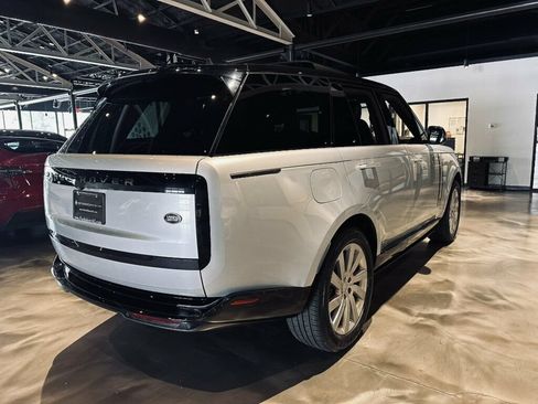 Used 2023 Land Rover Range Rover SE AWD/4WD image 5