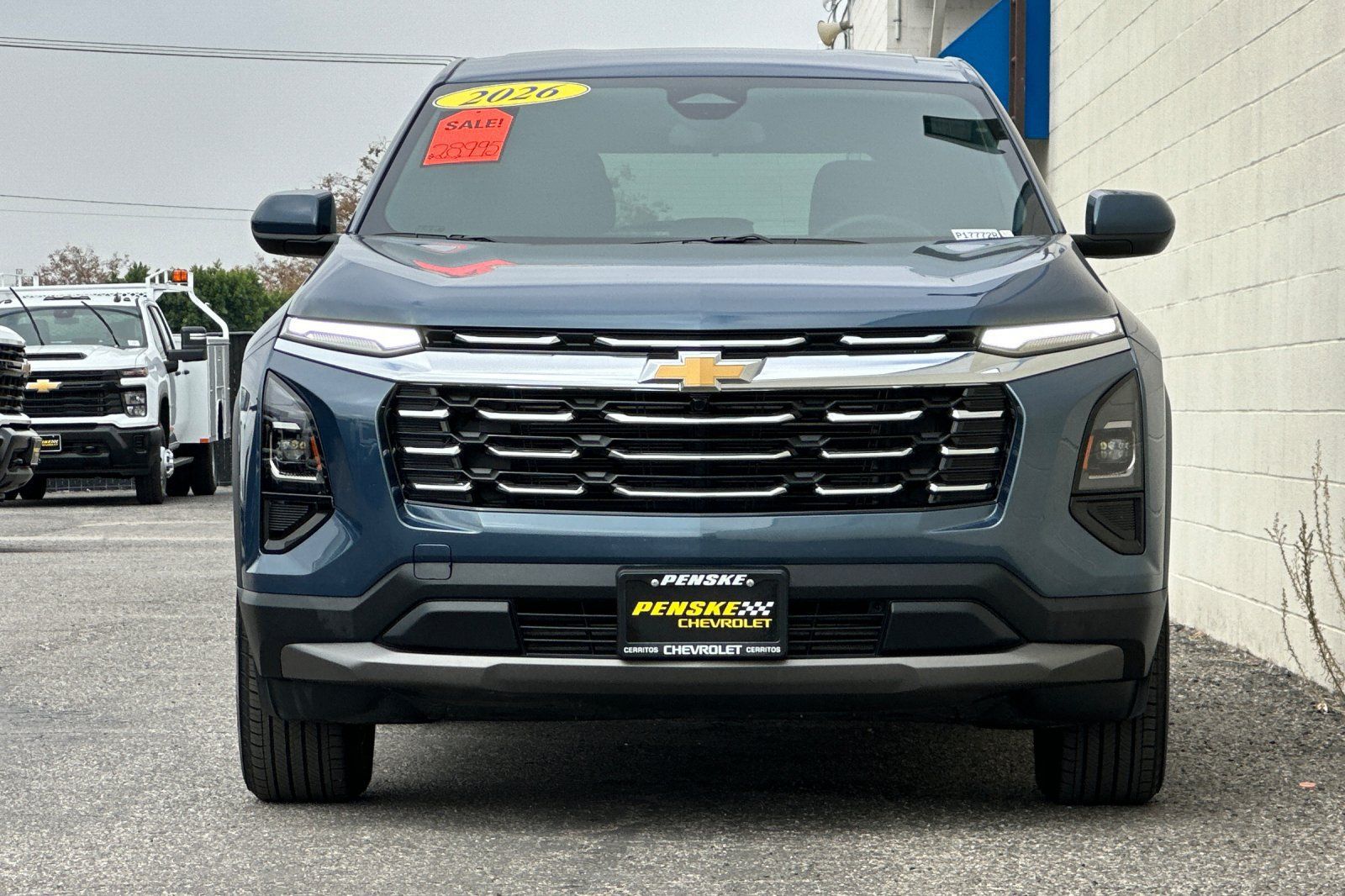 Used 2026 Chevrolet Equinox LT w/ Convenience Package II AWD/4WD image 9