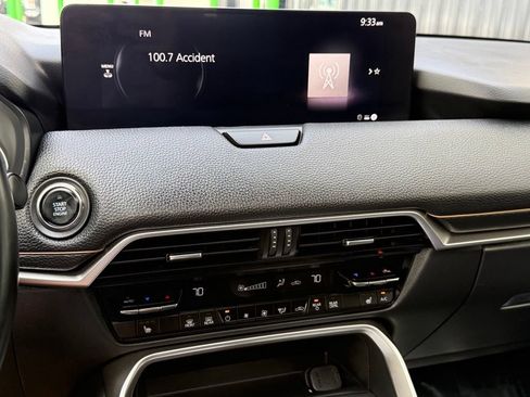 Used 2025 MAZDA CX-70 3.3 Turbo w/ Preferred Package AWD/4WD image 14