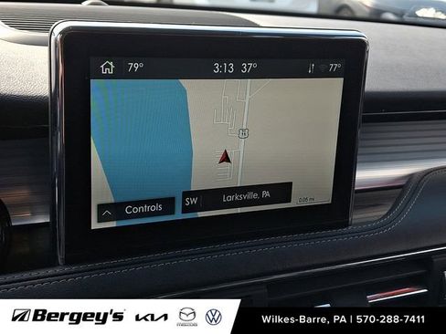 Used 2022 Lincoln Corsair AWD w/ Equipment Group 101A image 19