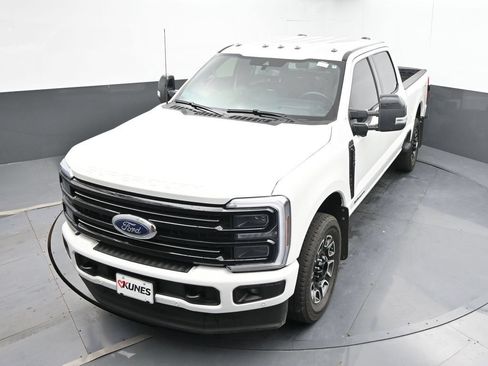 Used 2025 Ford F250 Platinum AWD/4WD image 27