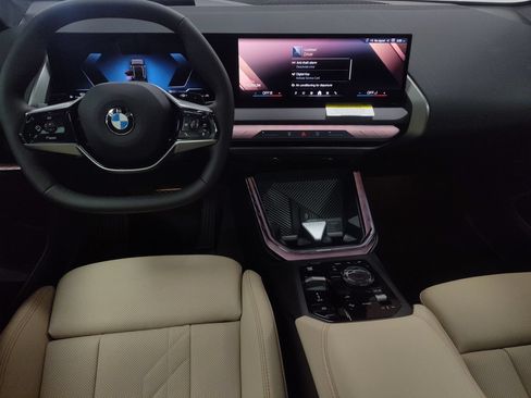 Used 2026 BMW X3 xDrive30i w/ Premium Package AWD/4WD image 25