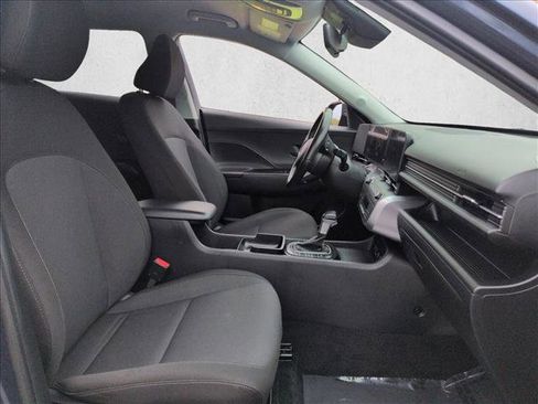 Used 2024 Hyundai Kona SEL FWD image 23