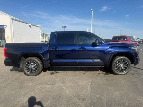 Used 2022 Toyota Tundra Platinum w/ Advanced Package AWD/4WD image 2