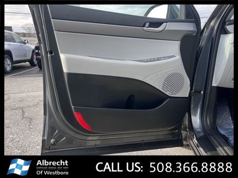 Used 2025 Hyundai Palisade SEL image 11