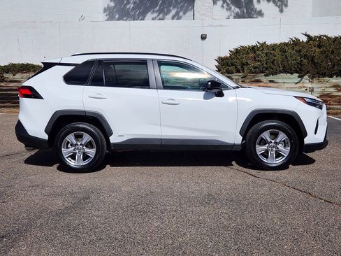 Used 2025 Toyota RAV4 LE image 2
