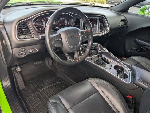 Certified 2017 Dodge Challenger SXT Plus image 13