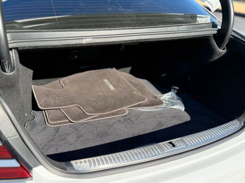 Used 2021 Genesis G90 5.0 Ultimate image 14