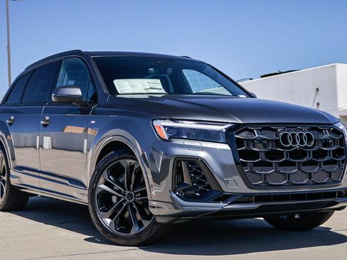 New 2026 Audi Q7 Premium Plus AWD/4WD image 1