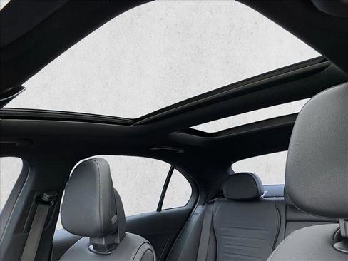 Certified 2023 Mercedes-Benz C 300 4MATIC Sedan image 10