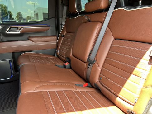 Used 2025 GMC Sierra 1500 Denali Ultimate AWD/4WD image 33