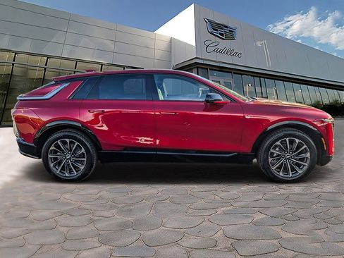 New 2026 Cadillac Lyriq Sport image 6