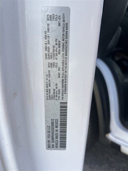 Used 2025 RAM ProMaster 3500 w/ Convenience Group FWD image 7