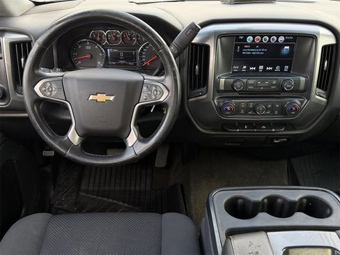 Used 2018 Chevrolet Silverado 1500 LT w/ All Star Edition image 12