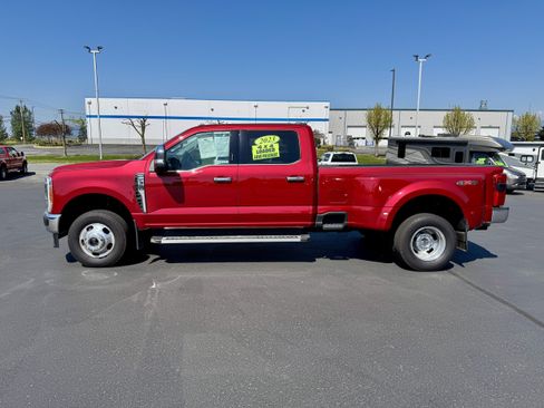Used 2023 Ford F350 Lariat w/ Chrome Package AWD/4WD image 5