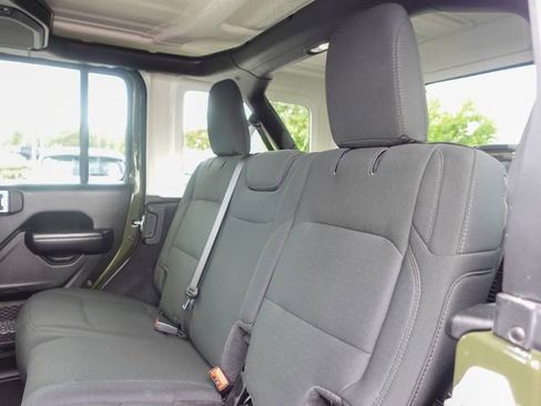 Used 2021 Jeep Wrangler Unlimited Sport AWD/4WD image 23