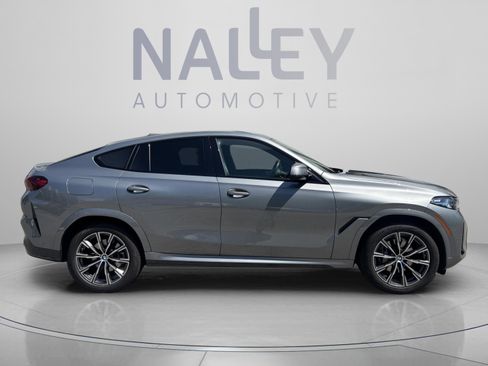 Used 2025 BMW X6 xDrive40i AWD/4WD image 4
