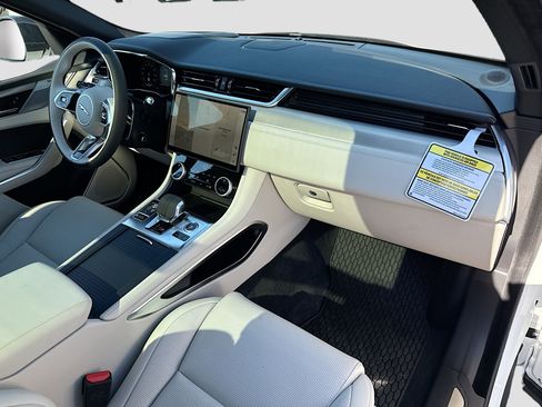 New 2026 Jaguar F-PACE R-Dynamic S image 14