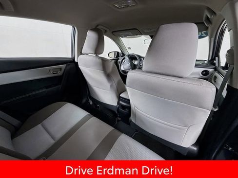 Certified 2019 Toyota Corolla LE FWD image 28