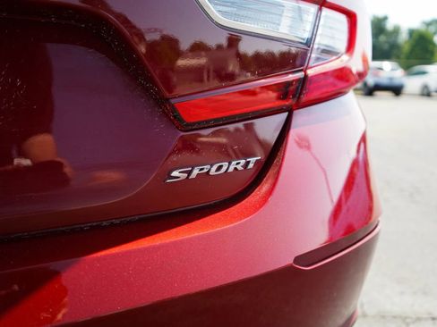Used 2021 Honda Accord Sport image 19