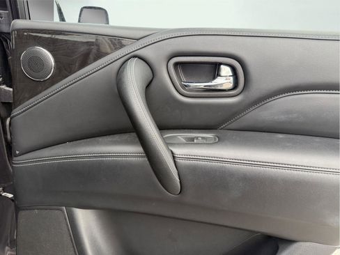 Used 2024 INFINITI QX80 Luxe image 26