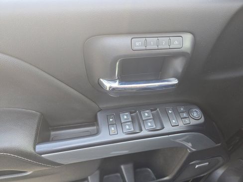 Used 2019 Chevrolet Silverado 2500 LTZ w/ Duramax Plus Package image 18