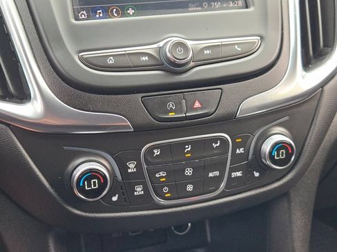 Used 2022 Chevrolet Equinox LT AWD/4WD image 31