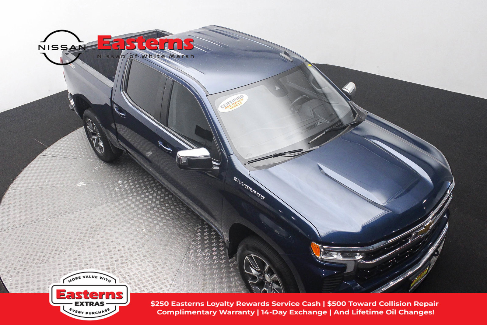 Used 2023 Chevrolet Silverado 1500 LT AWD/4WD image 5