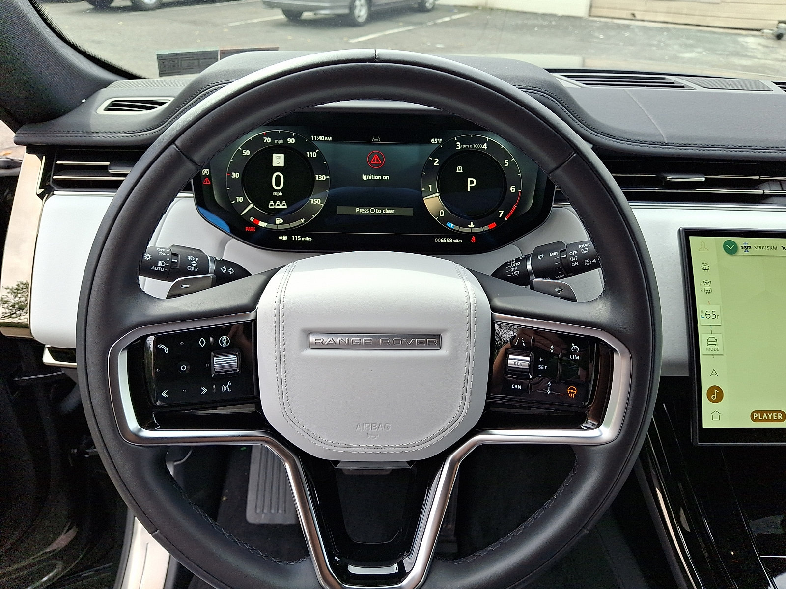 Used 2026 Land Rover Range Rover Sport SE AWD/4WD image 19