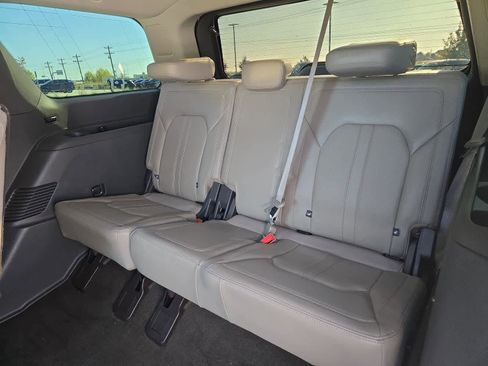 Used 2019 Ford Expedition Limited w/ Equipment Group 301A image 39