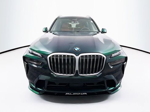 Used 2024 BMW ALPINA XB7 AWD/4WD image 2
