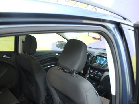 Used 2018 Ford Escape SE w/ SE SYNC Package AWD/4WD image 9