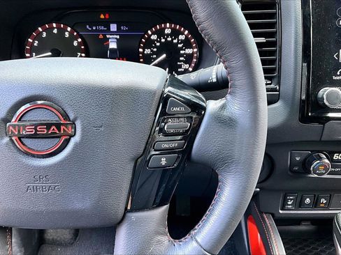 Used 2024 Nissan Frontier Pro-X w/ Pro Convenience Package RWD image 11
