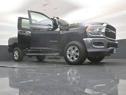 Used 2024 RAM 2500 Big Horn AWD/4WD image 61