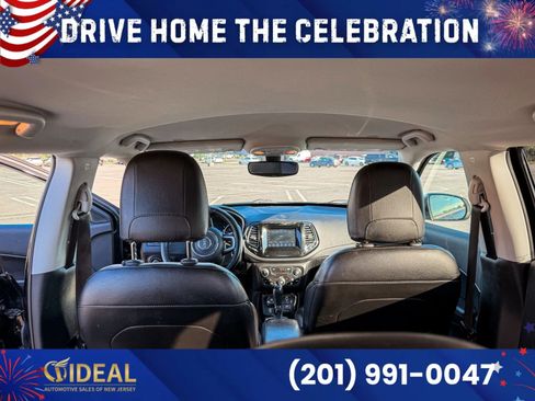 Used 2018 Jeep Compass Latitude w/ Popular Equipment Group AWD/4WD image 16