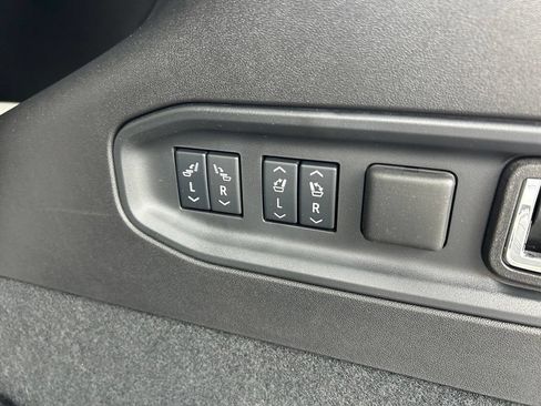 Used 2026 Cadillac Vistiq Sport w/ LPO, Floor Liner Package AWD/4WD image 45
