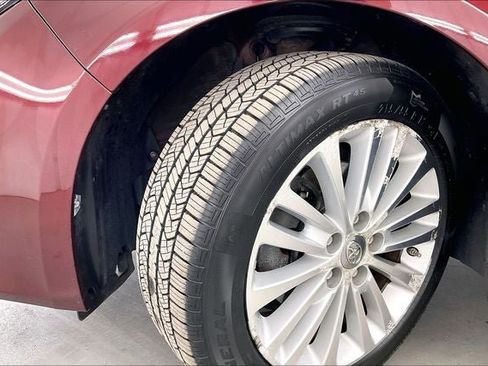 Used 2013 Toyota Avalon XLE Touring FWD image 34