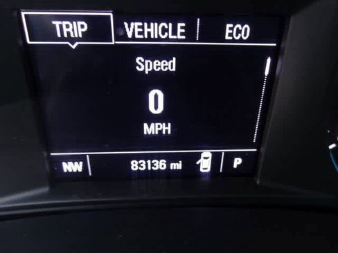 Used 2022 Chevrolet Malibu LT image 17