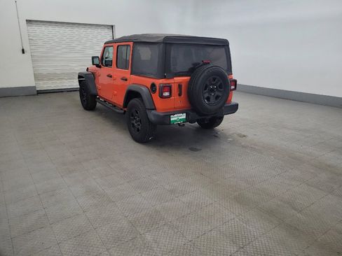Used 2018 Jeep Wrangler Unlimited Sport AWD/4WD image 5