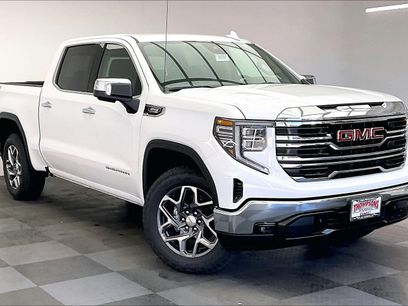 New 2026 GMC Sierra 1500 SLT w/ SLT Convenience Package
